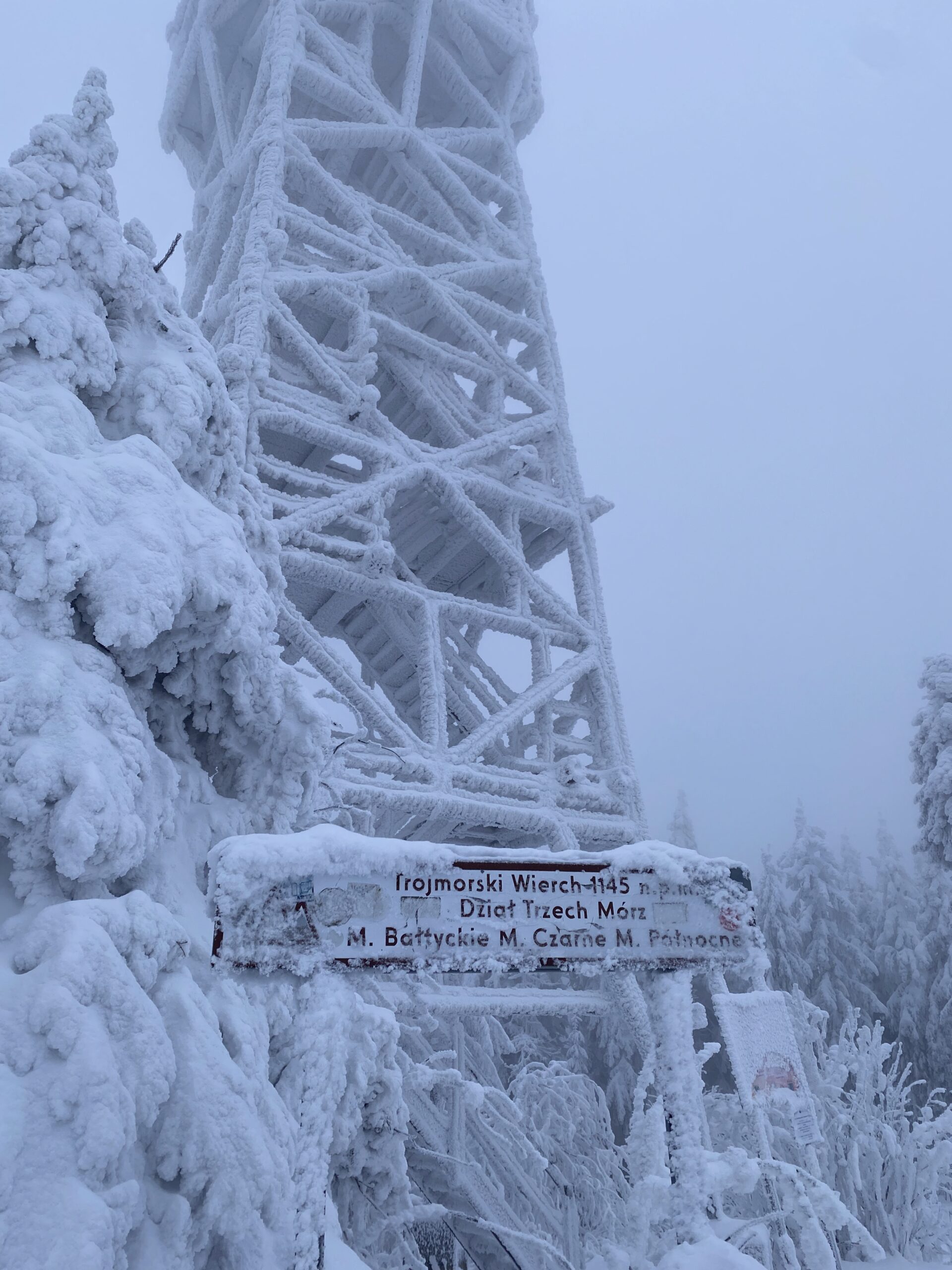 trojmorski-wierch-noclegi-miedzylesie