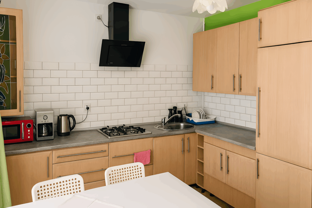 kuchnia-pokoje-noclegi-miedzylesie-kwatery-prywatne